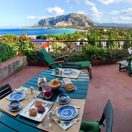 Il Glicine Sul Golfo Bed and breakfast Mondello